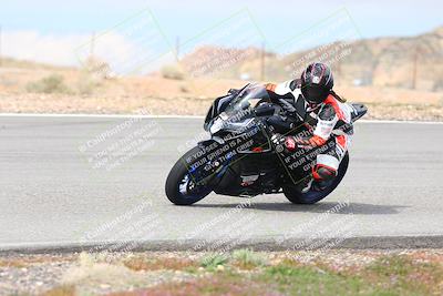 media/Mar-04-2023-TrackXperience (Sat) [[f3a86947c9]]/Group 1/Session 4 turn 2/
